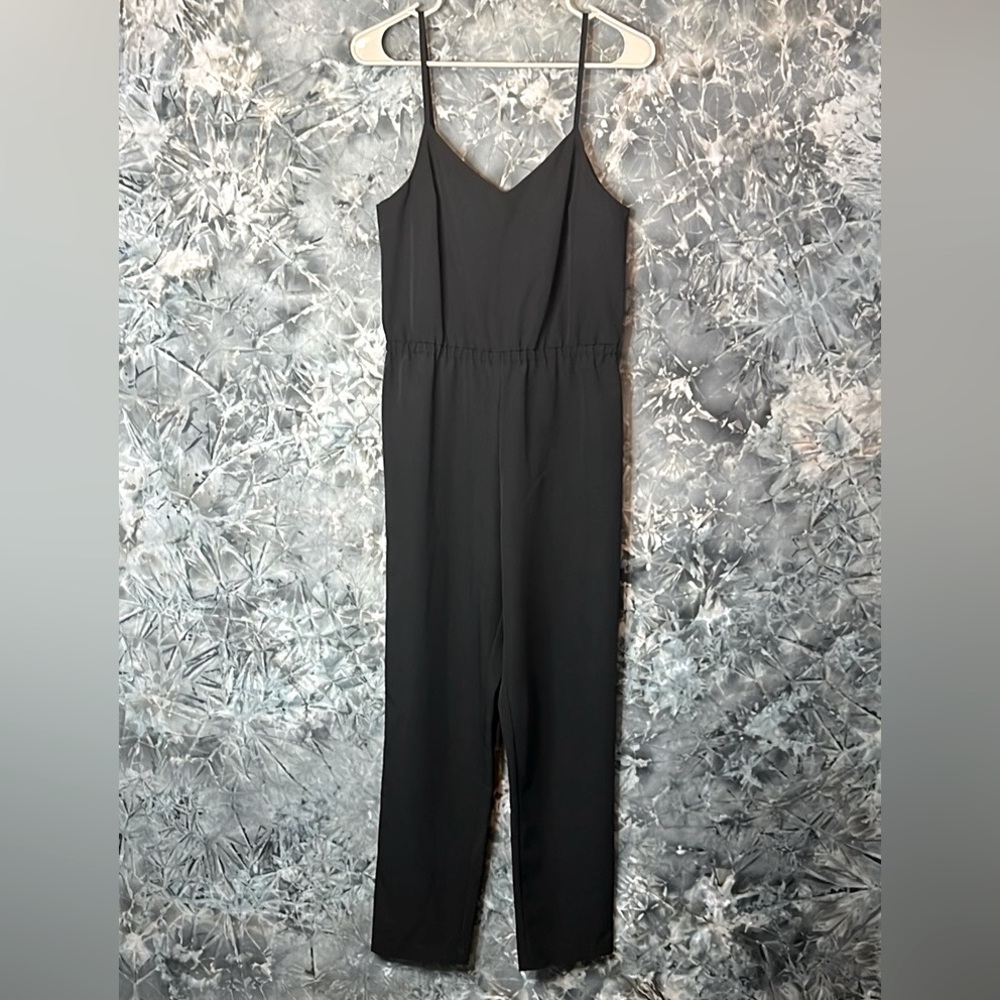Topshop classic minimalist black cropped leg V-neck romper jumpsuit 6